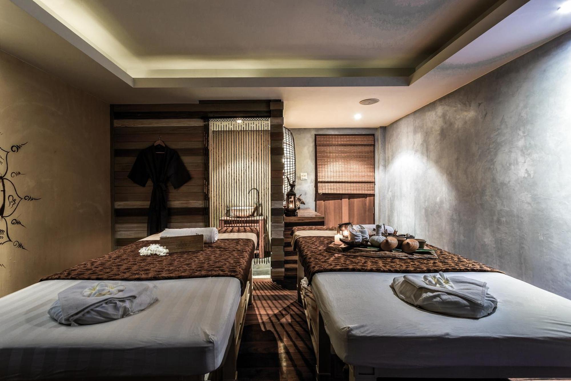 Barcelo Coconut Island, Phuket Exterior foto A spa treatment room
