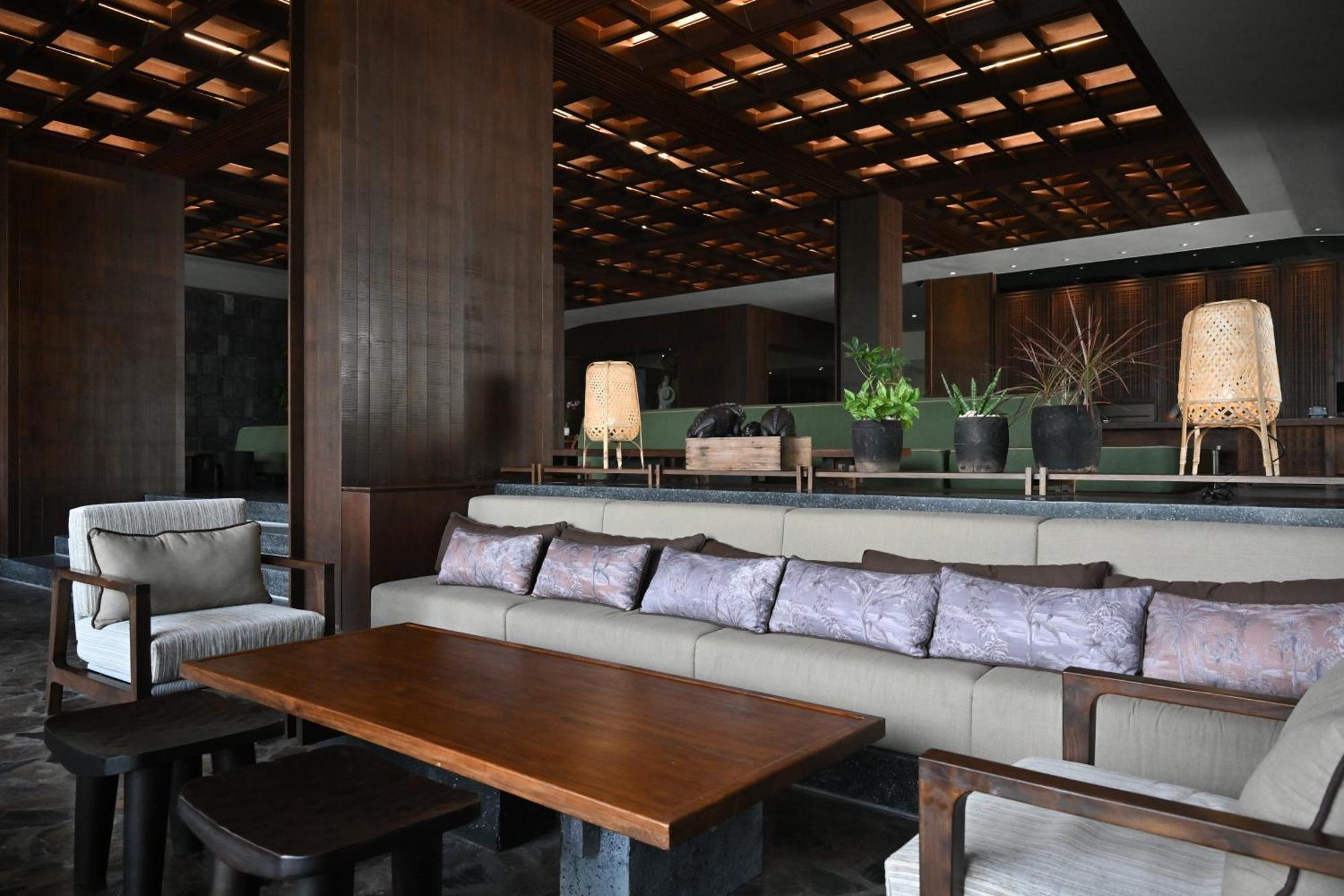 Barcelo Coconut Island, Phuket Exterior foto The lobby of the hotel