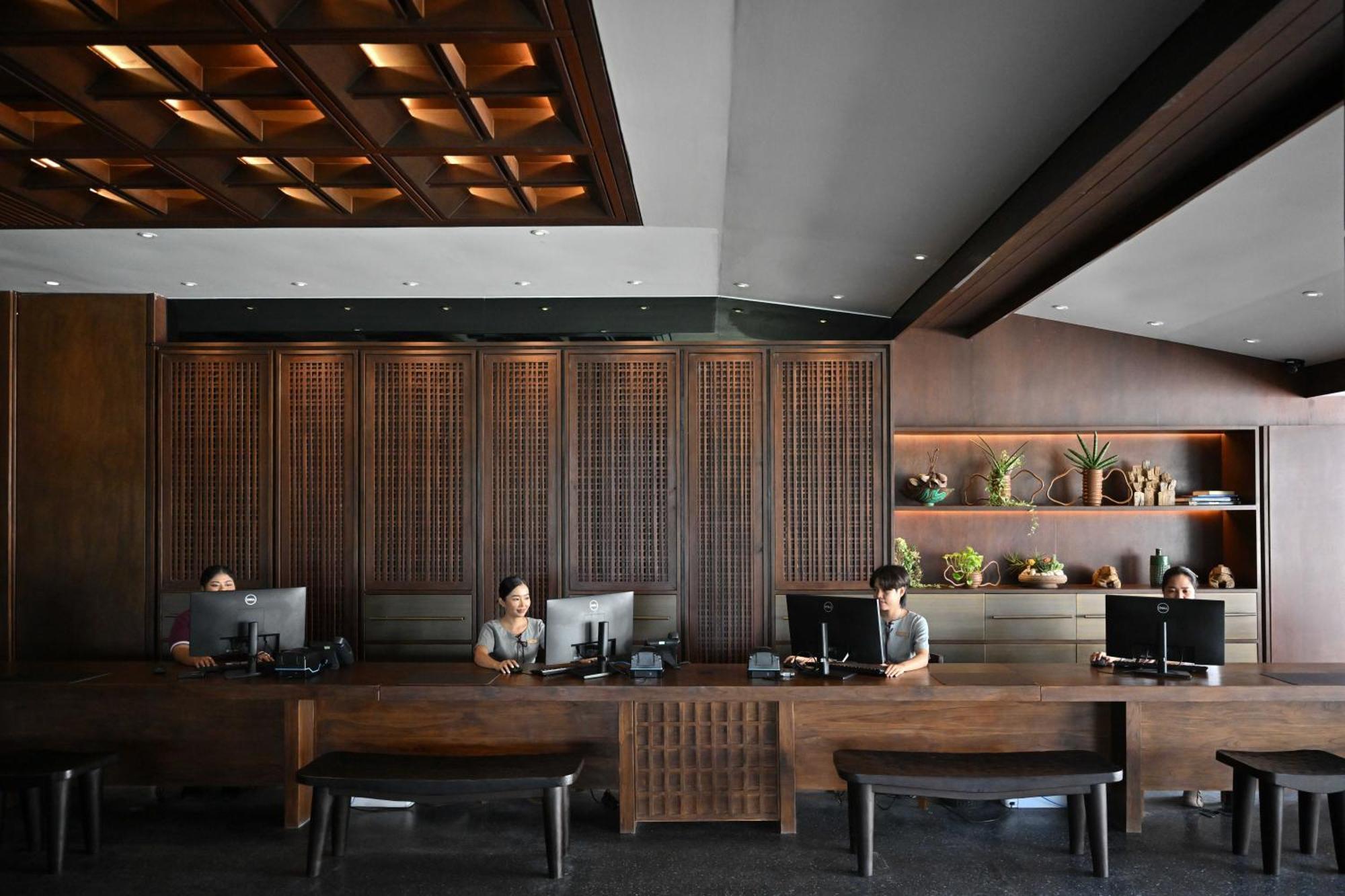 Barcelo Coconut Island, Phuket Exterior foto Reception desk at the hotel