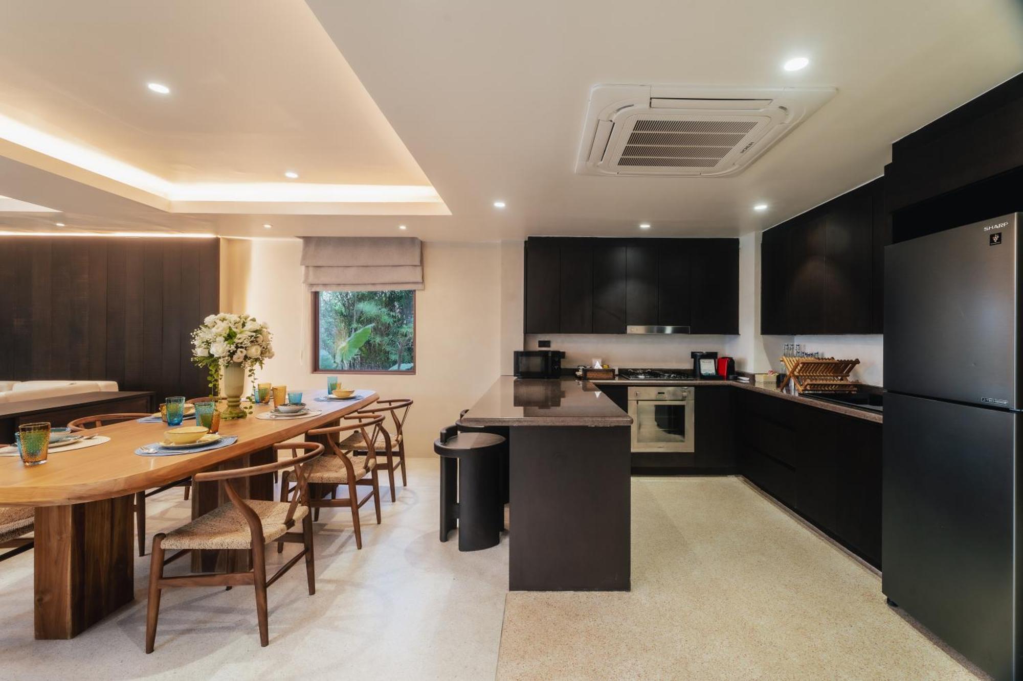 Barcelo Coconut Island, Phuket Exterior foto A modern kitchen
