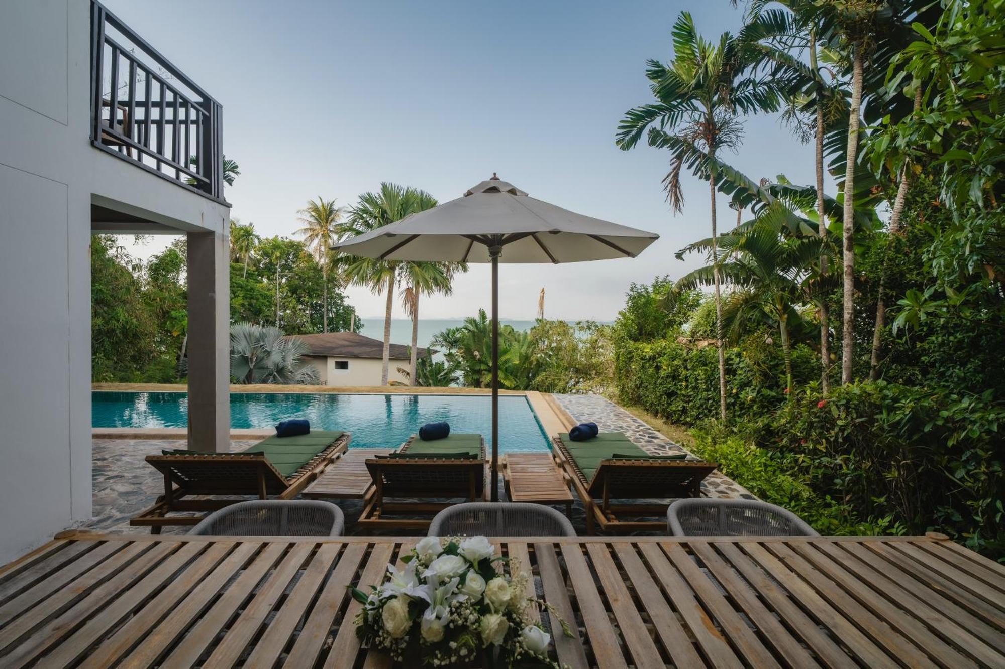 Barcelo Coconut Island, Phuket Exterior foto Villa at the resort